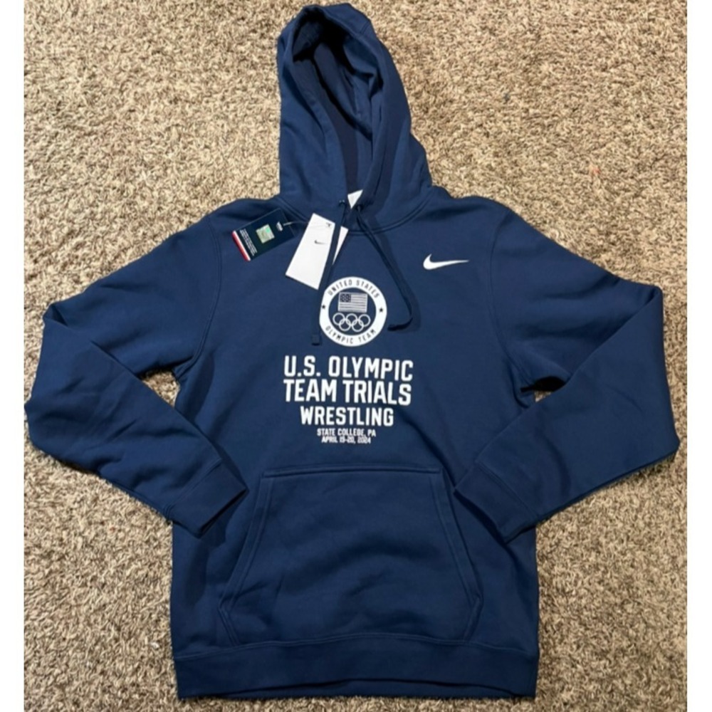 NEW Nike U.S. Olympic Wrestling Team Trials Sweatshirt State College PA (Small)
